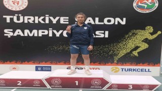 Gülnaz Çetinden güllede 3.lük