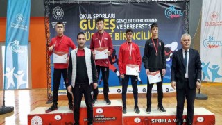 Elazığlı Güreşçiler Türkiye Şampiyonasında Madalya Kazandı