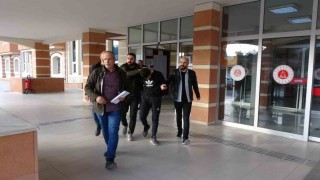 Gürültü için evinde komşusunu öldüren sanığa müebbet hapis talebi