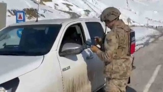 Hakkaride izinsiz çakar lamba kullananlara ceza