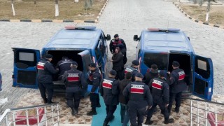Hapis cezasıyla aranan aynı aileden 5 kişi operasyonla yakalandı