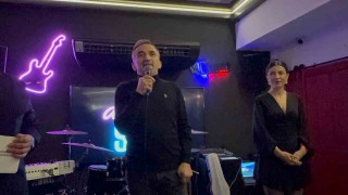 Hastanede 15 yılını dolduran doktor ve personel için gece düzenlendi