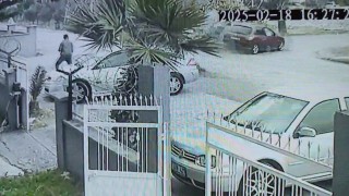 Hatayda hafif ticari araç otomobille çarpıştı: 1i ağır 3 yaralı