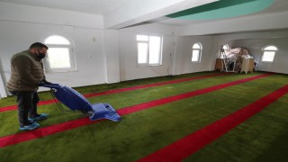 Honaz Belediyesi camileri Ramazana hazırlıyor