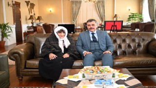 Hüsna Nineden anlamlı ziyaret