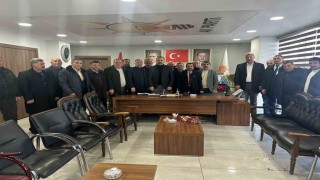 İl Genel Meclis Üyesi ve muhtarlardan İl Başkanına hayırlı olsun ziyareti