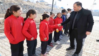 İl Müdürü Ahmet Çelebi, başarılı sporcuları tebrik etti