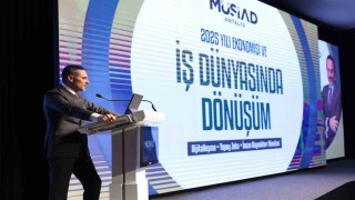 İş dünyasında dijital dönüşüm ve 2025 ekonomisi MÜSİAD Antalyada konuşuldu