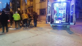 Ispartada otomobille çarpışan elektrikli bisiklet sürücüsü yaralandı
