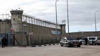 İsrail güçleri Ofer Hapishanesine baskın düzenledi