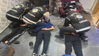 İstanbulda çete operasyonu: 4 gözaltı