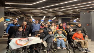 İstanbulda engelliler bowling ile sosyalleşti