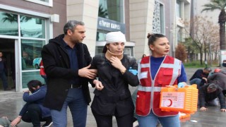 İzmir Bölge Adliye Mahkemesinde gerçeğini aratmayan tatbikat