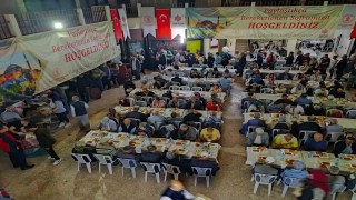 İzmir Vakıflar Müdürlüğü Manisada iftar sorası kuruyor