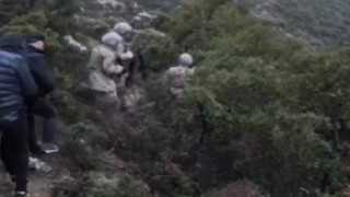 İzmirde nefes kesen operasyon: Ormanda saklanıyordu, jandarma yakaladı