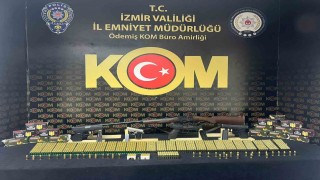 İzmirde ruhsatsız silah operasyonu: 3 gözaltı