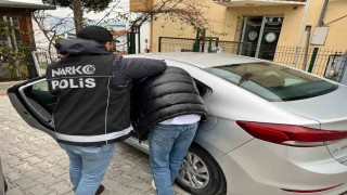 İzmirde uyuşturucu operasyonu: 5 tutuklama