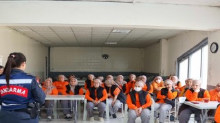 Jandarma ekiplerinden Sivrihisar ilçesinde seminer