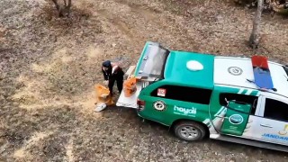 Jandarma, yaban hayvanları için doğaya yem bıraktı