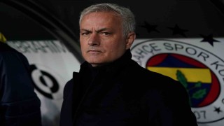 Jose Mourinho, 3. derbisinde ilk peşinde