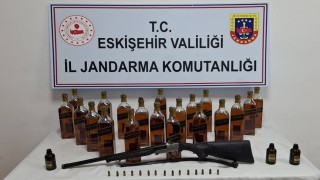 Kaçak içki satan şüpheli yakalandı