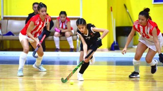 Kadınlar Salon Hokey 1. Lig Müsabakaları Osmaniye’de Tamamlandı