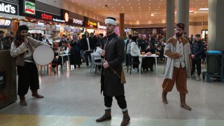 Kahramanmaraş’ta “Çatkapı” Tiyatrosu ile Kurtuluş Ruhu Canlanıyor