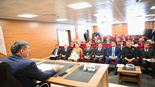 Kamu hizmetleri masaya yatırıldı