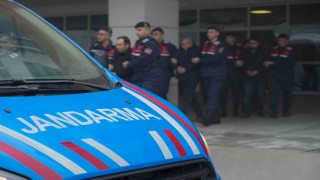 Kamuda işe aldıracağız vaadiyle 212 kişiyi dolandırdılar