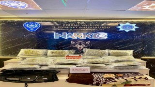 Kapıkulede uyuşturucu operasyonu: 30 kilo skunk ele geçirildi