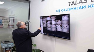 Kar yağdı, Talasta kış çalışmaları ekipleri yollara düştü
