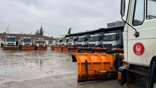 Kar yağışı uyarısı sonrası Keçiören Belediyesi teyakkuza geçti