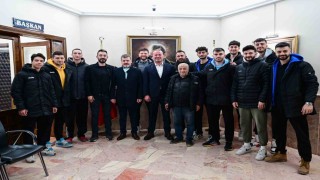 Karacabey Belediyespor voleybolda şampiyonluğa inanıyor