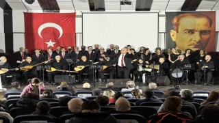 Karacasuda Büyükşehirden halk müziği konseri
