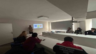 Karpuzlu ve Yenipazarda üreticiler tarım sigortaları hakkında bilgilendirildi