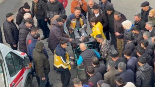 Karsta bıçaklı kavga: 1 yaralı