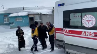 Karsta ekipler 68 yaşındaki hasta için seferber oldu