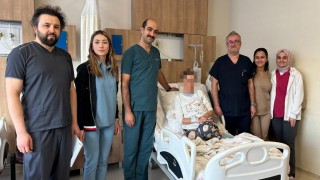 Kastamonuda bir ilk: İç organları ters olan hastaya kapalı safra kesesi ameliyatı yapıldı