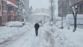 Kastamonuda kar yağışı etkisini sürdürüyor