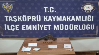 Kastamonuda uyuşturucuyla yakalanan 4 kişi gözaltına alındı