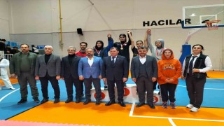 Kayseride Okullar Taekwondo Şampiyonası yapıldı