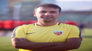 Kayserisporda Mehmet Karakuş ile yollar ayrıldı