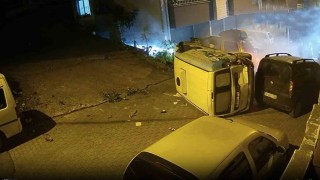 Kaza anı güvenlik kameralarına yansıdı