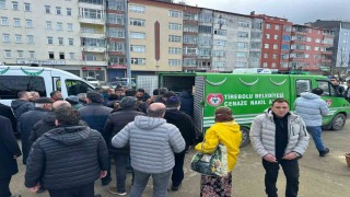 Kazada hayatını kaybeden 4 kişi toprağa verildi