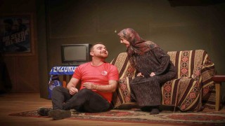Keçiören Belediyesi bir günde iki oyun perde dedi