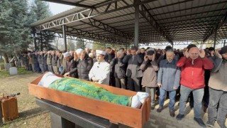 Kentin sevilen doktoru kalbine yenildi