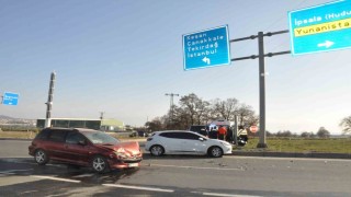 Keşan Beyendik Kavşağı’nda Trafik Kazası: 3 Yaralı