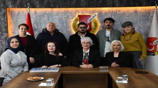 KİGDERden depremde hasar alan okula yardım konseri