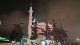 Kilisliler Berat Kandilinde camilere akın etti