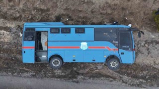 Kırıkkalede cezaevi ring aracı devrildi: 7si jandarma personeli 9 yaralı